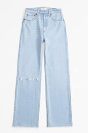 High Rise Light Wash 90s Relaxed Jeans 