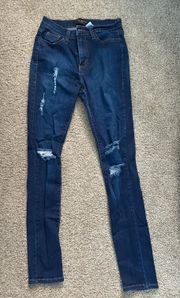 Distressed High-Waist Skinny Jean