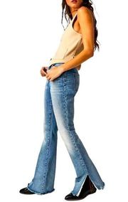 BLANK NYC The Hoyt High Rise Mini Flare Slit Women 25 Grungy Denim Punk Jeans