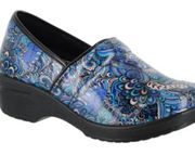 Easy Works By Easy Street Women's Lyndee Clogs Size 6.5 Blue Paisley Slip-Ons