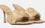 Bottega Veneta The Rubber Lido Sandals in Cane Sugar 37 7 Womens High Heels