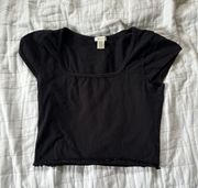 Black Cropped Tee