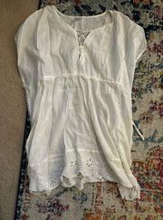 Old Navy Beach White Short Sleeve Coverup Tie Waist Eyelet Trim Size XS