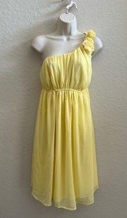 NWOT One Shoulder Special Occassion Dress Yellow Flower Womens Medium NEW