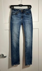 Size 26/size 2  Buckle Stella jeans