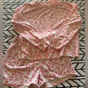 Grayson Threads Sleepwear pink leopard print pajama set size medium