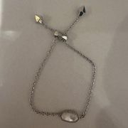 Kendra Scott  Elaina Silver Adjustable Chain Bracelet in Ivory Mother of Pearl