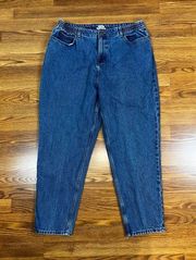 Super Cute Vintage Y2K L.L. Bean Relaxed Tapered Leg Jeans!