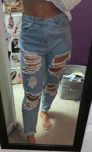 Ripped Vintage Jeans