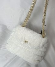 Fluffy White Chain Crossbody Handbag