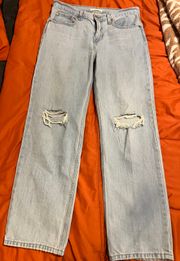 Low Pro Straight Jeans