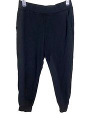 Matty M  Womens pull on casual/lounge black capri jogger pants, size Large‎