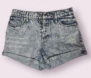 CP Jeans Acid Wash Mom Denim Shorts