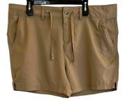 Magellan outdoors khaki lightweight shorts, women XXL