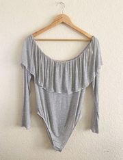 Long sleeve Ruffled bodysuit Size XL