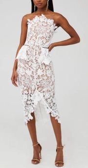 Elliatt Optics Floral Lace Peplum Dress — white & nude