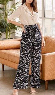 Lulus Spotted You Black Leopard Print Paperbag Waist Pants Medium