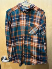 Natural Reflections flannel size large