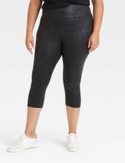 womens high waisted liquid shine capri