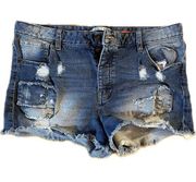 Celebrity Pink Women's Distressed Frayed Hem Cut-Off Denim Shorts Blue Size 13