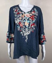 Andreé by Unit Boho Floral Embroidered Peasant Blouse in Slate Blue