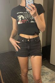 Girlfriend High-Waisted Shorts