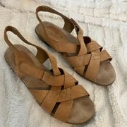 Tan Velcro walking sandals criss cross strappy women’s size 9.5 soft