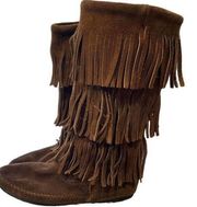  Suede mid calf 3-Layer Fringe Boot MINNETONKA Size 7