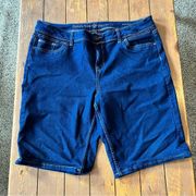 Simply Vera Vera Wang Boyfriend Bermuda Jean Shorts