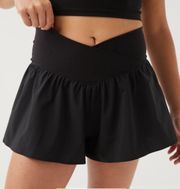 Crossover Shorts Black