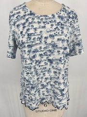 Chico's Ruffle Hem T-Shirt Sz 1 (M) White Blue Tropical Toile Print Short Sleeve