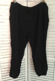 Black Capris, 2XL