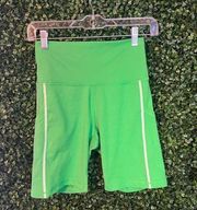 Aerie  High Waisted Green Biker Shorts Size Medium