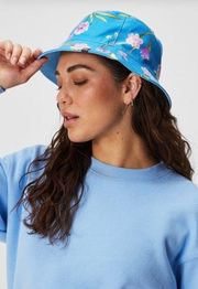 Fabletics Reversible Bucket Hat DAFFODIL DREAM/BLUE BLOSSOM