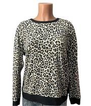 Simply vera vera wang size Large cheetah sweatshirt