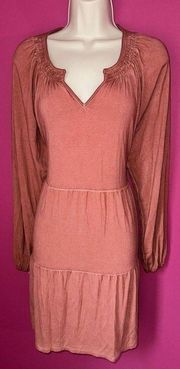 WONDERLY LONG SLEEVE V NECK JULIANNA CREPE TIERED DRESS SIZE L