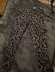 Style & co leggings. PM size. New with tags