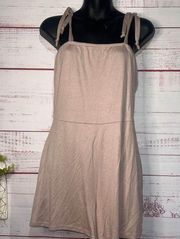 Women’s Taupe Tie Shoulder Romper Medium