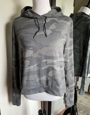 Active Large Camouflage Sweatshirt