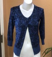 Simply styled blue cardigan