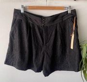 Gibson Latimer Black Lace Summer Shorts