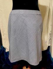The Limited Stretch size 6 Plaid Skirt