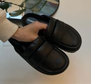 cushy black slides