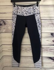 Apana Navy & White Leopard Stripe 7/8 Leggings