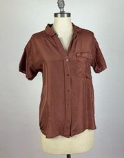 Everlane Brown Silk Short Sleeve Button Down Shirt