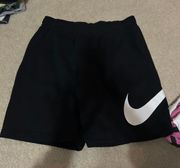 Nike Black  Sweatshorts—  Sportswear Club