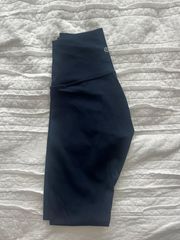 Wunder Under Leggings 28”