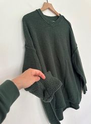 Aerie Oversized Slouchy Pullover Knit Sweater in Green. Large