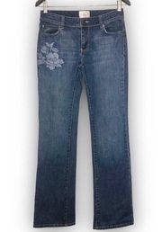 White House Black Market Blanc  embroidered Bootcut Jeans stretch size 0R