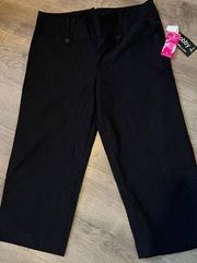 Bobby J Black Capri Pants Size 13/14 New